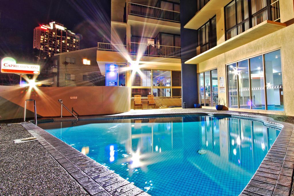 غولد كوست Capricorn One Beachside Holiday Apartments - Official المظهر الخارجي الصورة