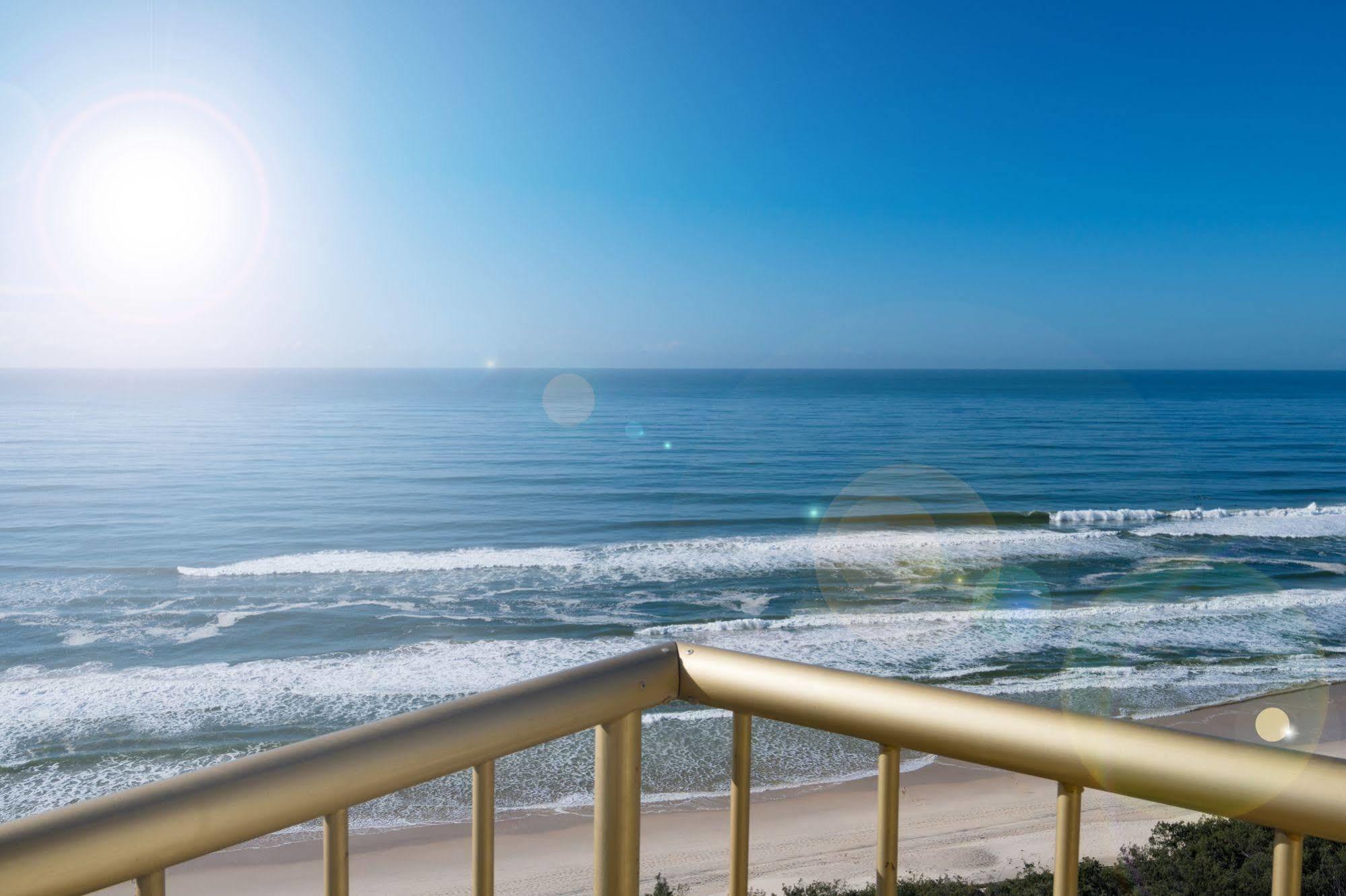 غولد كوست Capricorn One Beachside Holiday Apartments - Official المظهر الخارجي الصورة